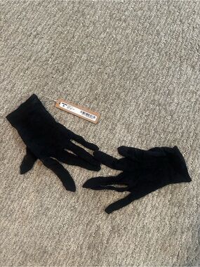 SKIMS Black Lightweight Women's Gloves